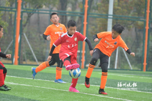 “菁英杯”青少年足球聯(lián)賽落幕 “菁英杯”青少年足球聯(lián)賽落幕