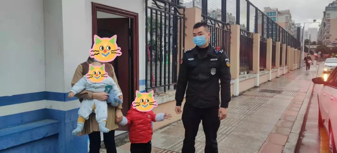 才2歲！福州一陌生男童拉著你“逛街”，是什么體驗？